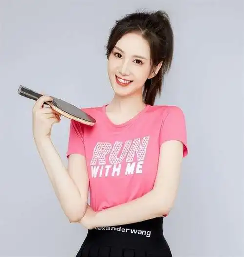 国乒美女太太团:马龙的老婆似明星,刘国正许昕全都娶得同行美女