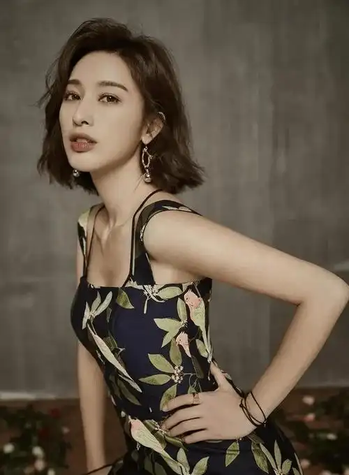 原创38岁张俪才是真尤物啊这身材谁顶得住