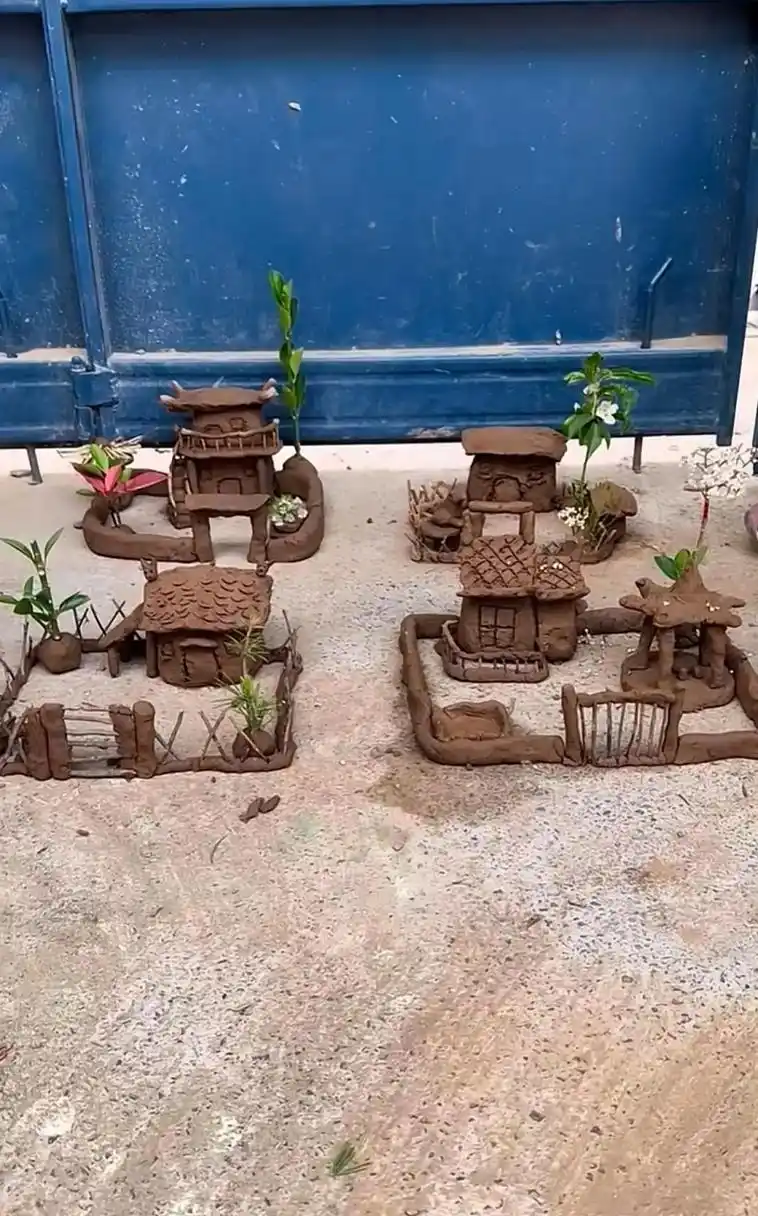 孩子给我捏的泥房子,我是该高兴还是该不高兴呢?