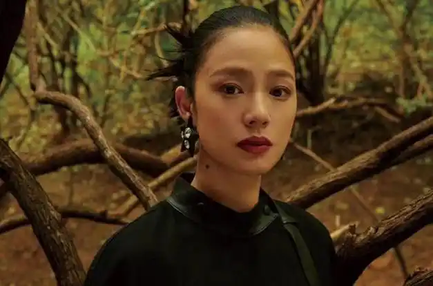 老夫少妻必有妖细看硬汉姜文和娇妻周韵的精彩情史