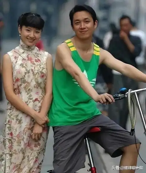 董洁离婚后转身抱上王大治管儿子叫爸爸如今成人生赢家