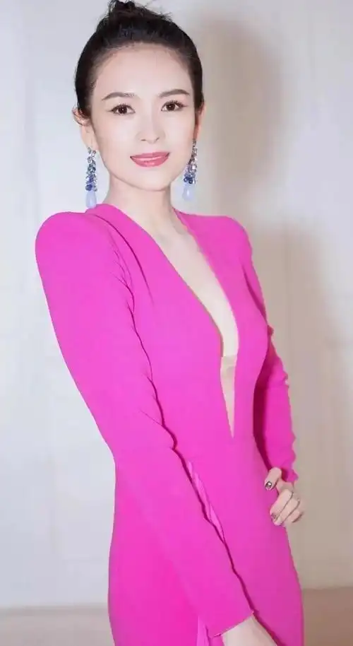 章子怡的惊艳美照,优雅迷人!