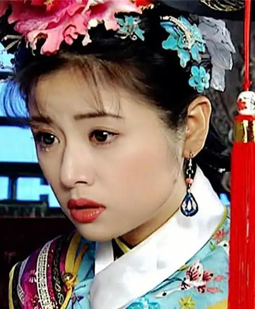 琼瑶在得知后也不惯着她,直接打算换人,那时候的林心如才慌了,立马