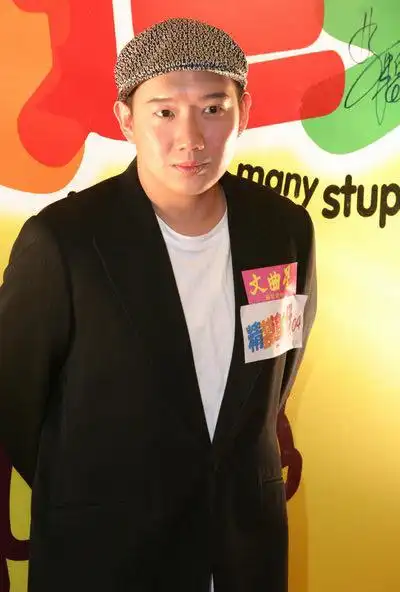 除了有杜汶泽,余文乐,黄浩然,2r,麦家琪,黄泆潼及韩君婷等主要演员外