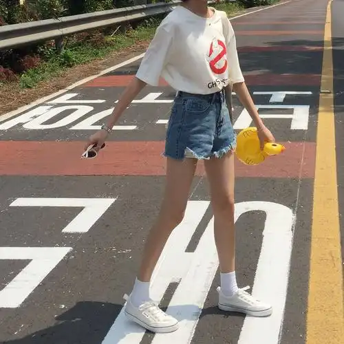 陆小团团 2017韩版夏季毛边卷边高腰牛仔短裤女大码显腿长热裤潮