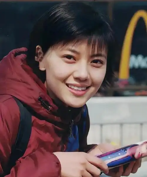 大学时期的高圆圆