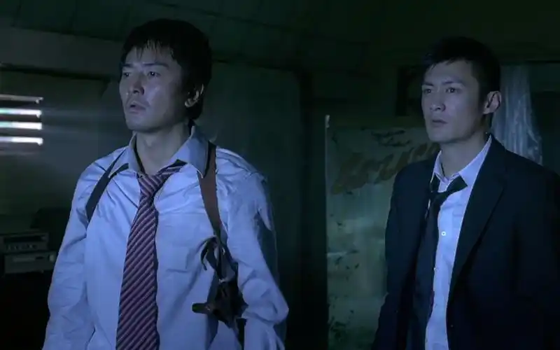 解说童年阴影《第一诫》,余文乐郑伊健主演的高分无解恐怖片