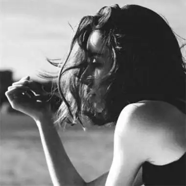 超丧的女生黑白头像大全qq女生头像伤感霸气