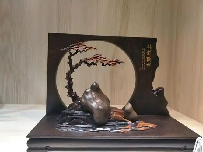 观赏石与底座的匹配