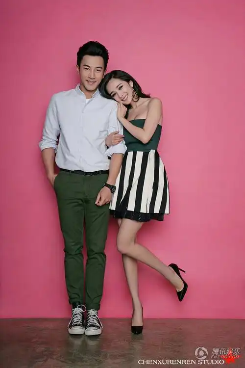 刘恺威杨幂情侣写真曝光唯美浪漫显甜蜜