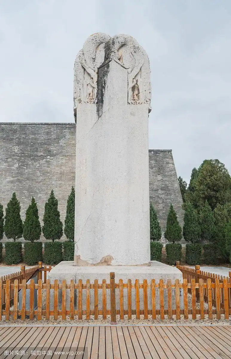 陕西乾陵武则天无字碑