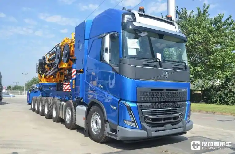 七轴14x4底盘750匹马力起重量160吨如此强悍的沃尔沃fh16卡车起重机
