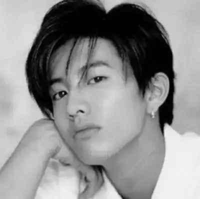 木村拓哉国籍:日本职业:演员,歌手259推荐理由:木村拓哉是于1972年