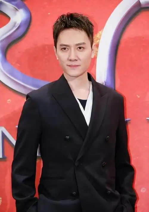 冯绍峰"夜会门"事件大反转?事已至此,赵丽颖别再心塞了!