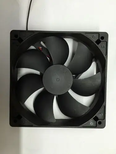 厂家定制版风扇机箱双滚珠风扇3pin