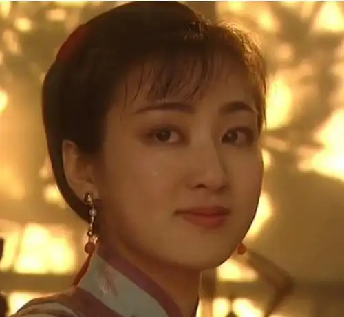 p data-id="go0l2lym1g">常林,中国影视女演员,毕业于 a target="