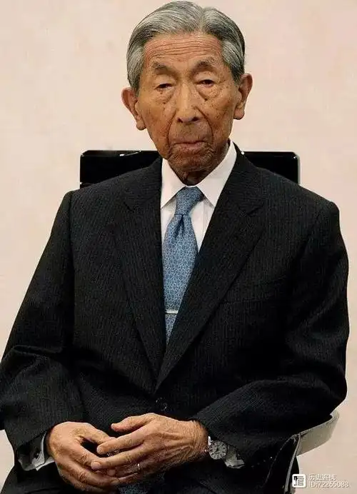 裕仁天皇有个亲弟弟极力反对侵华战争晚年还多次道歉