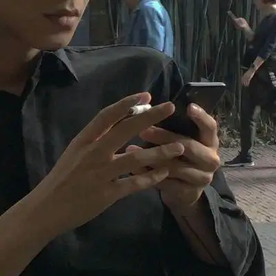 qq头像抽烟伤感颓废男生 是好是坏皆为经历