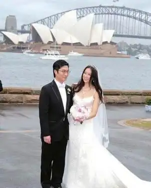 姚晨婚礼请柬曝光新西兰完婚揭明星的结婚圣地