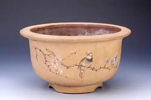 安徽盘龙2015春季艺术品大型拍卖会古董珍玩文革-红雨刻花鸟花盆预展