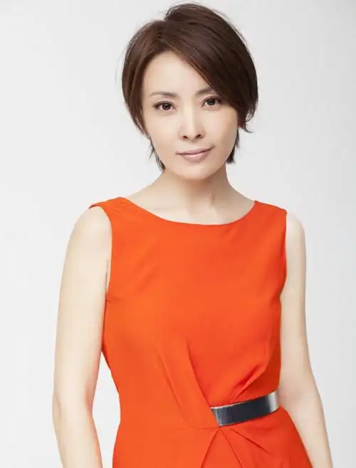 刘威葳个人资料(刘威葳:从央视跨界做演员,38岁嫁圈外富商,今46岁依然