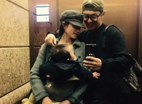 魅力男神朱亚文:与女子沈佳妮因戏生情恩爱至今,一家四口很幸福_角色