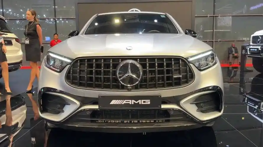 0t插电混动总成,全新奔驰amg glc 63轿跑suv