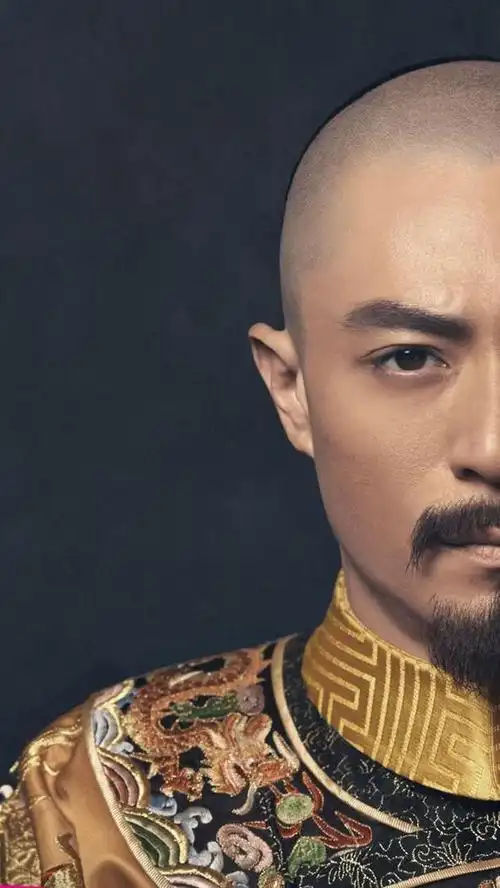 看了霍建华和聂远饰演的"乾隆",才知何为"教科书"式