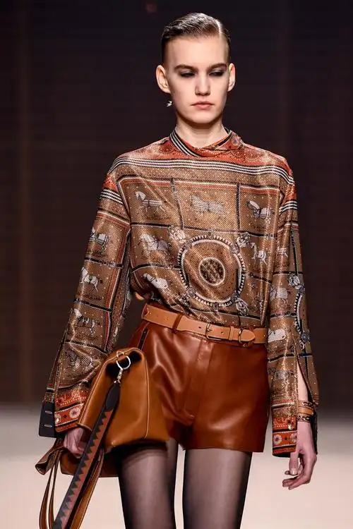 爱马仕发布秋冬女装系列