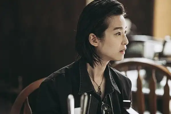 赖雅妍演出帅气撞球手,《花椒之味》导演一句话戳中哭穴!