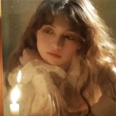 拥有高级质感的神仙欧美颜值女生头像