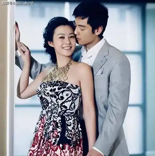 李光洁一直希望郝蕾能放弃自己的事业,做家庭妇女,但郝蕾却不想那么做