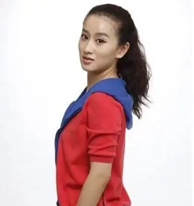 李木子图片清新优雅欣赏下她的新剧穷孩子富孩子