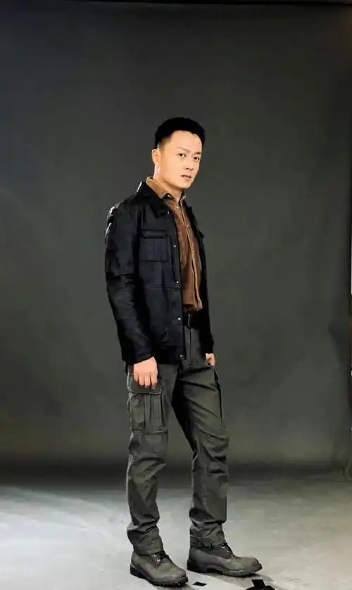 吴健回应出演《狂飙》,称进组半月拍摄十几场戏,最终只保留部分