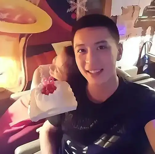 唐佳良嫁给杨鸣是错误卑微也挽救不了婚姻