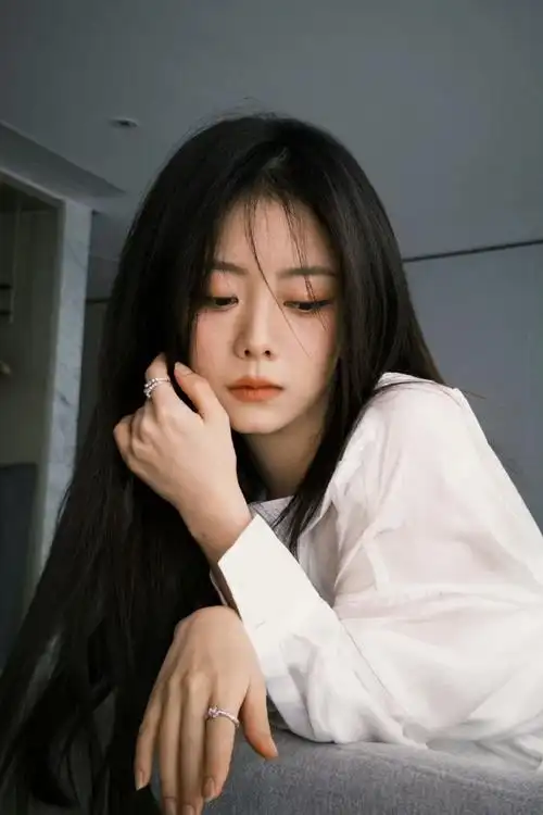 可爱漂亮的晶晶宝贝纪星的故事完美收尾了,接下来就一起期待谭松韵的