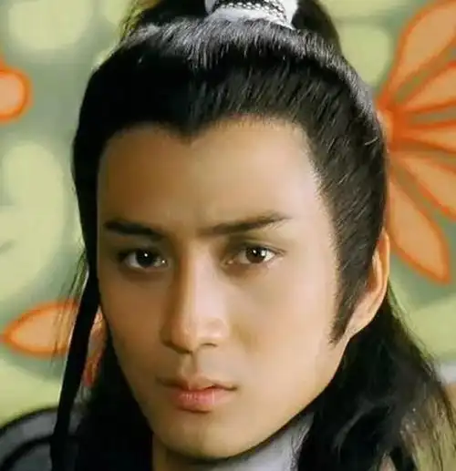 2021-06-23 18:40:16 已编辑 你仍然是那个翩翩少年,在我年轻的岁月