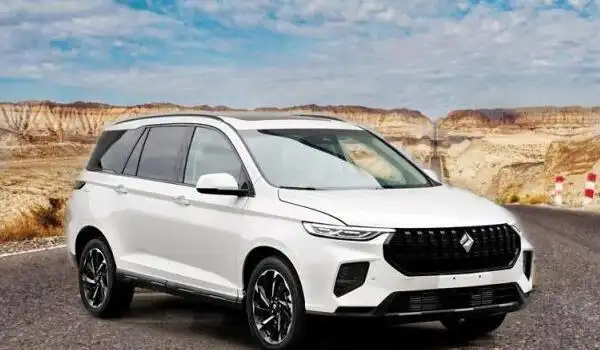 新宝骏七座2020款 家用靓车新宝骏rs7