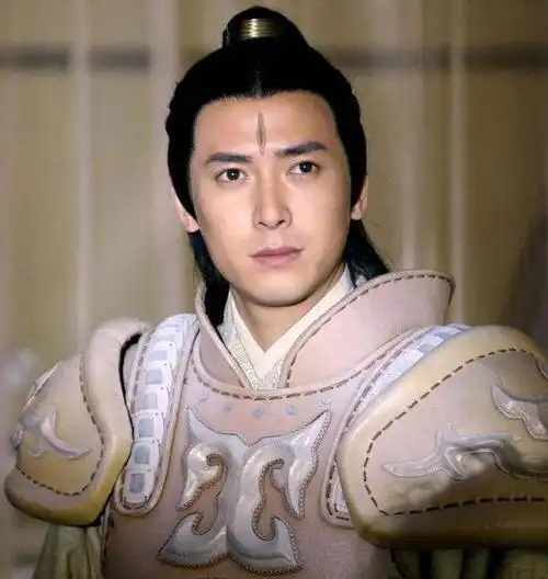 盘点9位二郎神杨戬钱嘉乐经典冯绍峰邪气最帅还得是焦恩俊