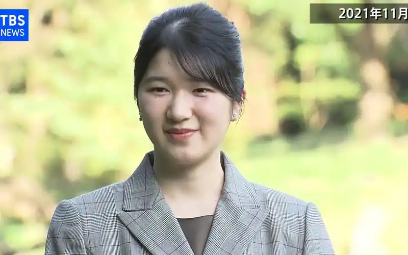 日本天皇独生女爱子公主0-19岁的过程