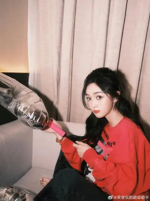 可爱一如往常03@吴宣仪_betty#吴宣仪王权醉