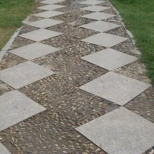 诚石雕厂是一家集石雕设计·加工·销售·安装于一体的现代化石材企业