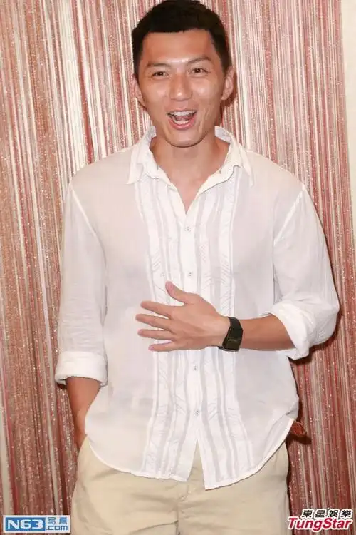 袁伟豪写真-667x1000.157k.大图-明星写真馆n63.com