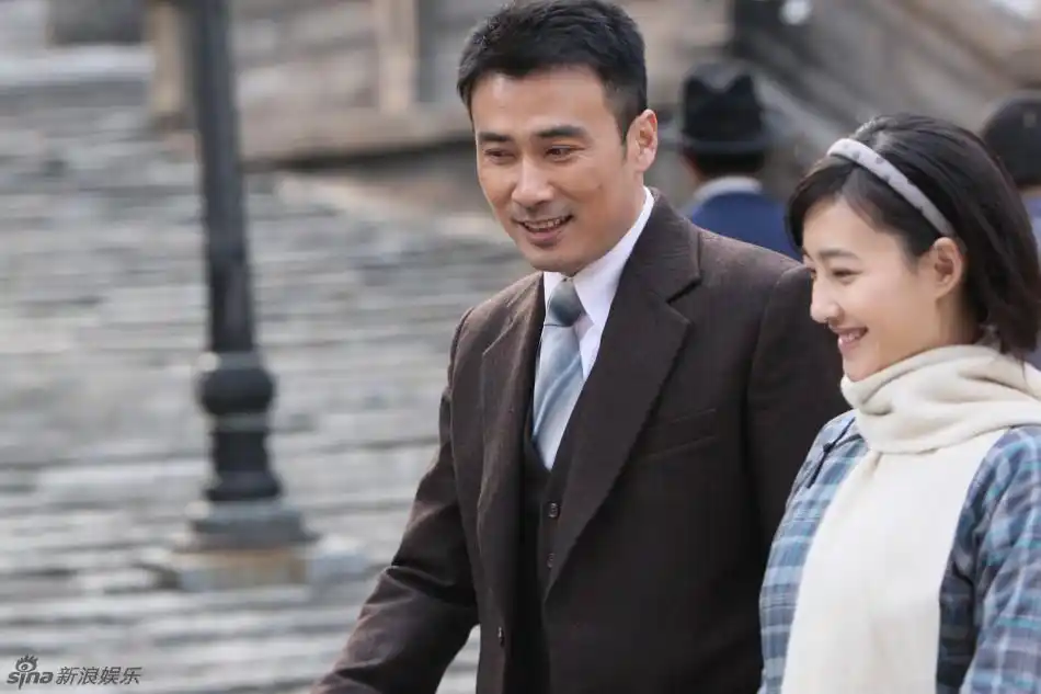 组图:《告密者》剧照 王丽坤柳云龙演绎浪漫爱情_高清图集_新浪网