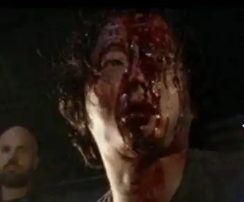 行尸迷们经历了史上最黑暗的九分钟,格伦被反派二代目尼根一棍爆头