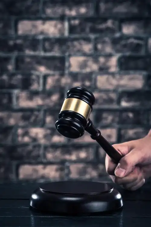 法院惊堂木特写高清图片 - 素材中国16素材网