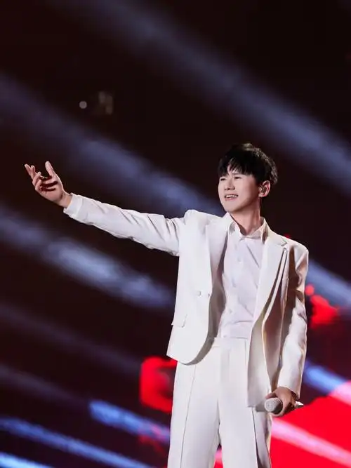 中华民族团结进步宣传推广大使张杰