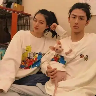 撒狗粮图片头像高清一对两张的双人撒狗粮头像图片