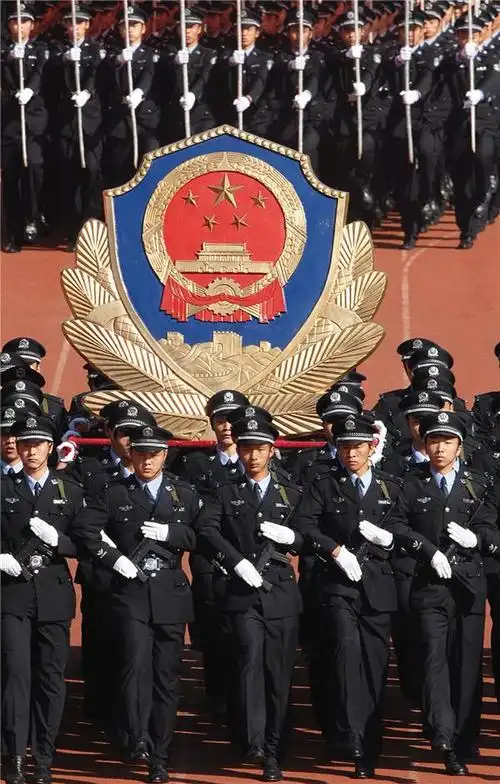 高清人民警察图片