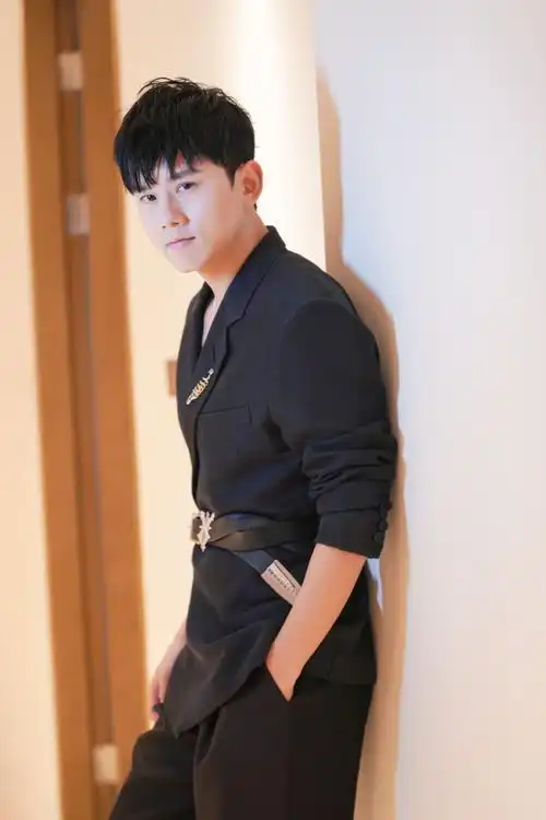 张杰- 堆糖,美图壁纸兴趣社区